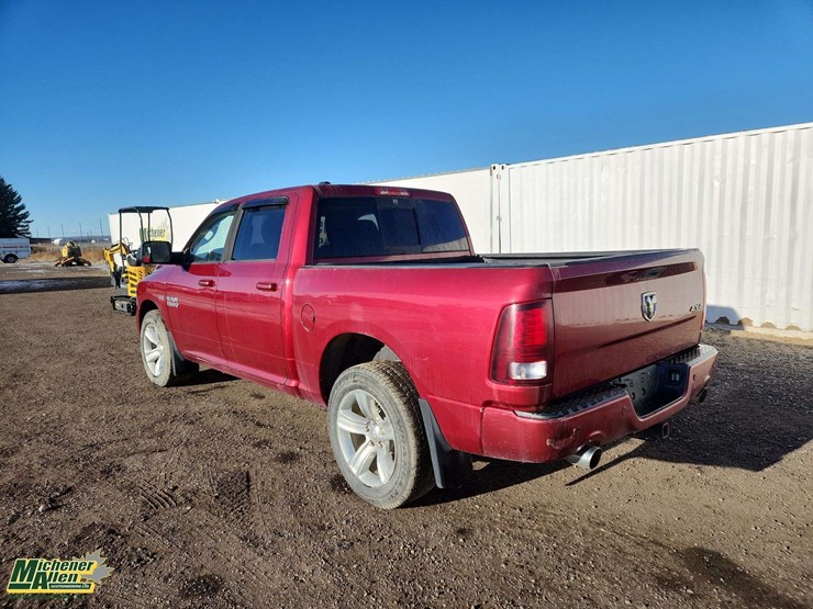 2014-dodge-1500-image-2