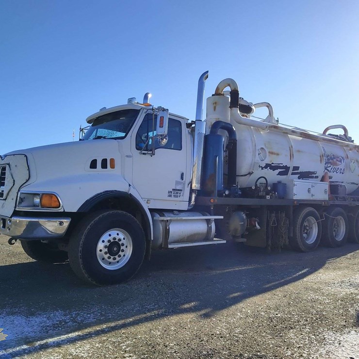 2005 STERLING LT9500