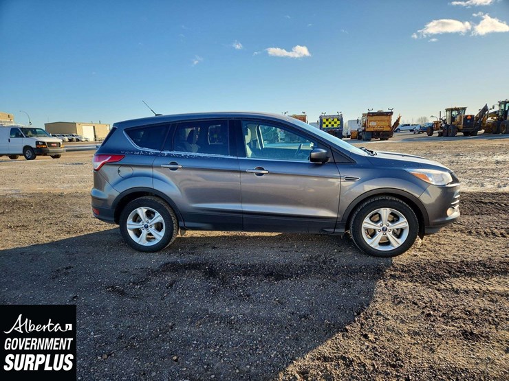 2014-ford-escape-se-image-23