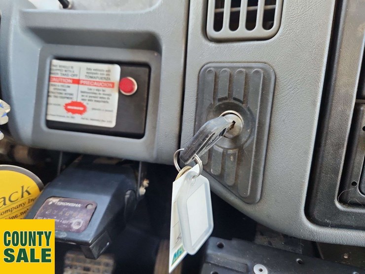 2007-international-durastar-4100-image-16