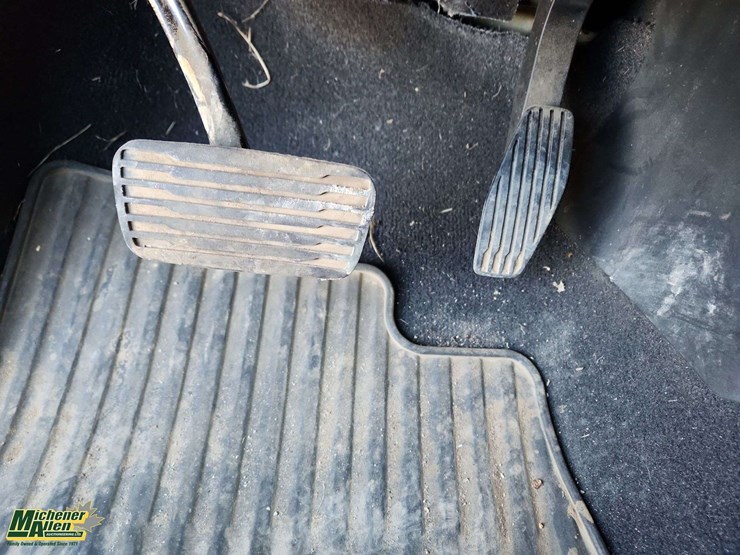 2019-chevrolet-silverado-1500-image-14