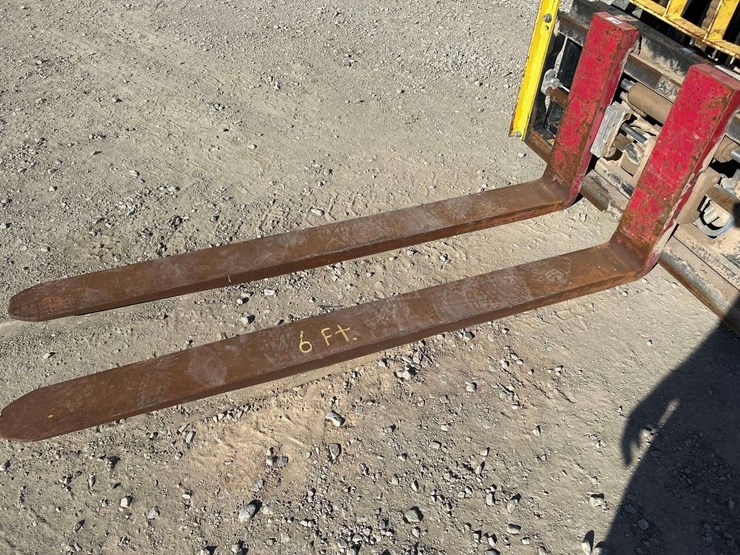 hyster-h90ft-8,000lb-diesel-forklift-image-13