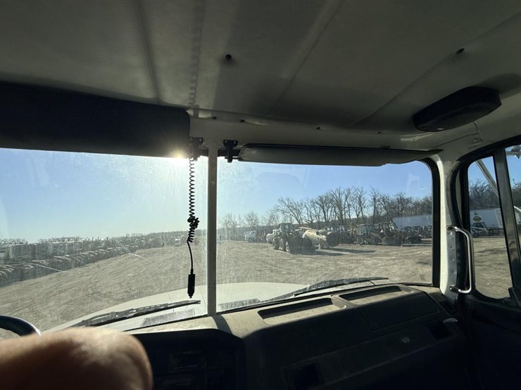 1998-akzo-nobel-hd10-image-47