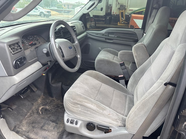 #5020-•-2004-ford-|-for-parts/repairs-image-7