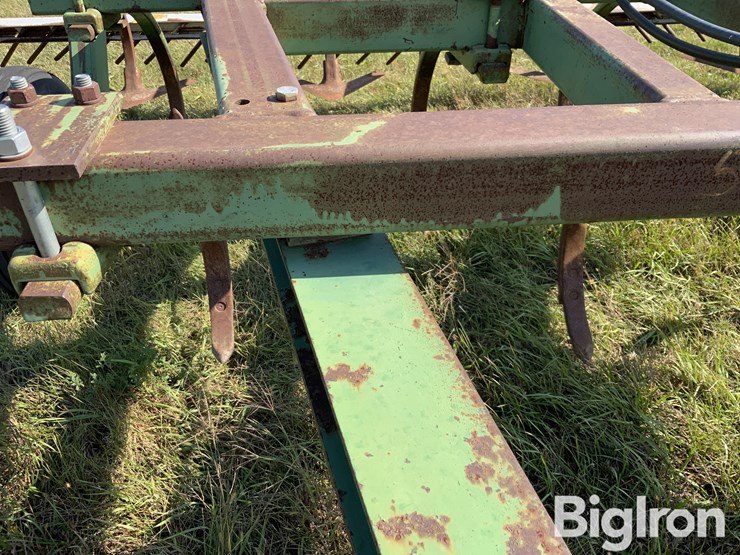 john-deere-1610-image-15