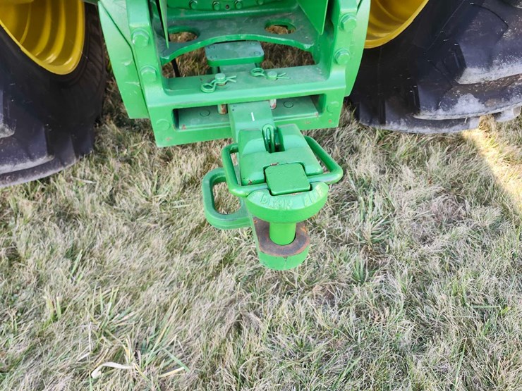 2022-john-deere-8r-310-image-13