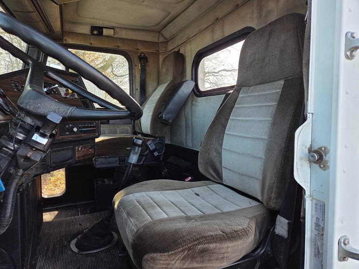 freightliner-image-45