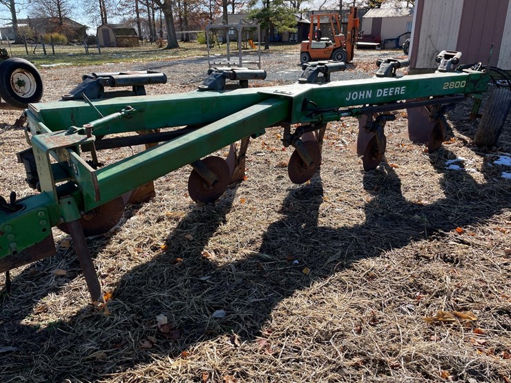 john-deere-2800-image-23