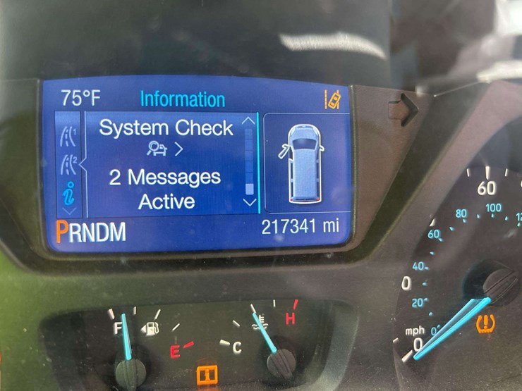 2017-ford-transit-350-passenger-van-image-6