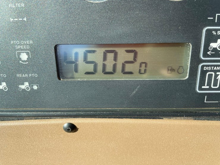 john-deere-8200-image-50