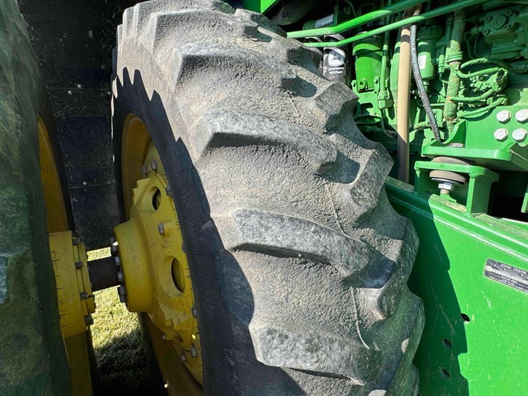 2012-john-deere-9360r-image-23