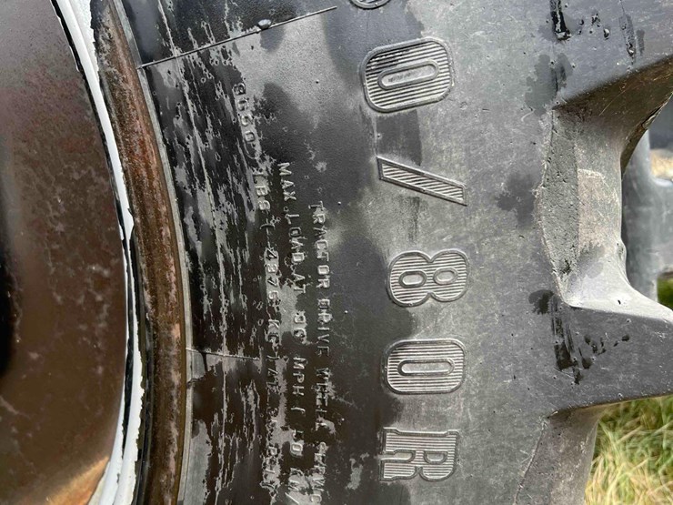 2014-case-ih-magnum-310-image-28