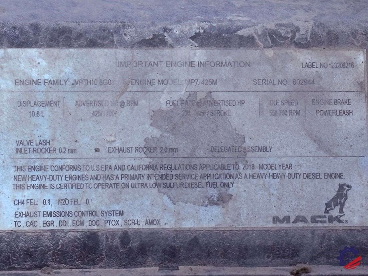 2019-mack-granite-gr64f-image-38