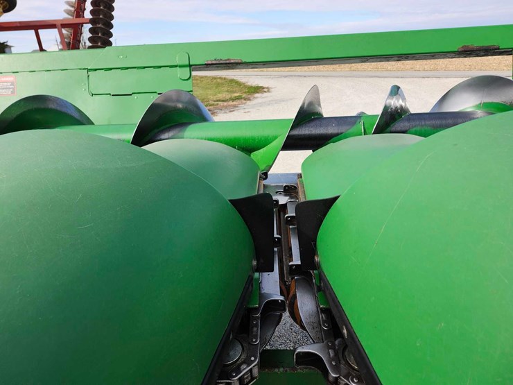 john-deere-608c-image-5