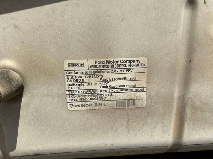 2017-ford-f150-image-10