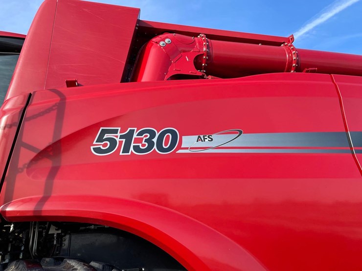 2014-case-ih-5130-image-15