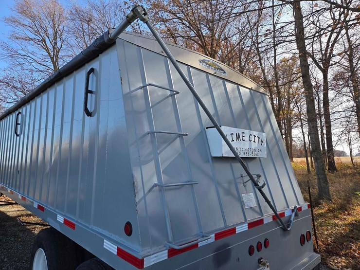 lime-city-hopper-bottom-trailer-image-18