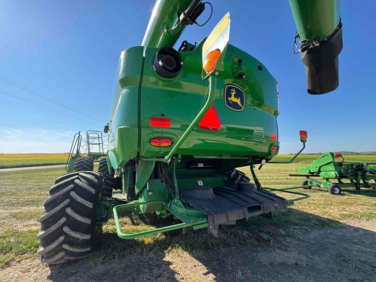 2022-john-deere-s770-image-10