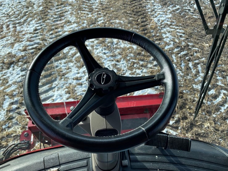 2014-case-ih-5130-image-52