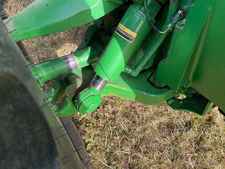 2005-john-deere-8420-image-12