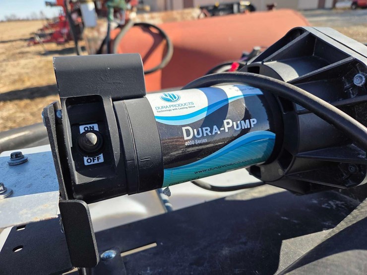 dura-pump-4000-chemical-pump-image-2