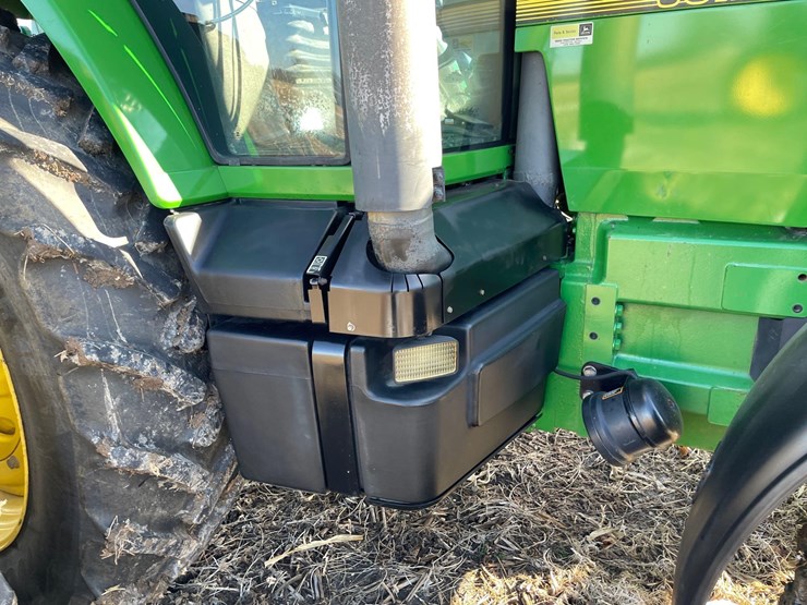 john-deere-8200-image-35