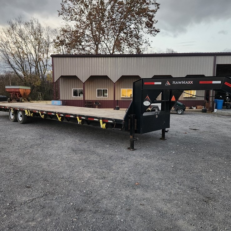 #420 • 2021 RAW MAXX GOOSENECK TRAILER 36'