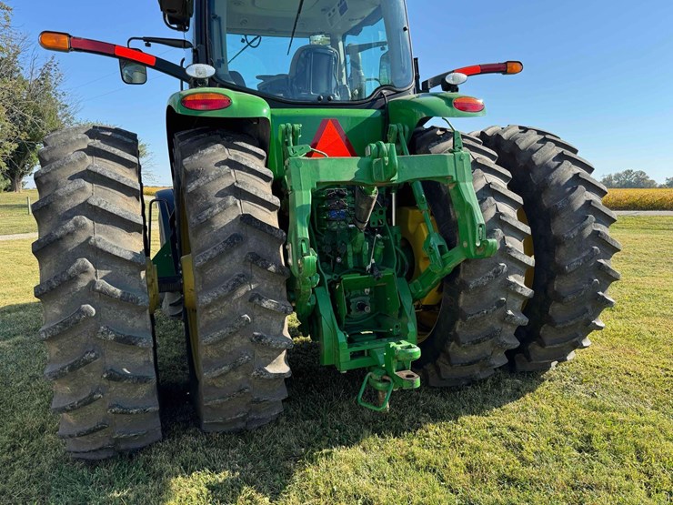 2013-john-deere-8285r-image-7