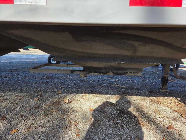 lime-city-hopper-bottom-trailer-image-30