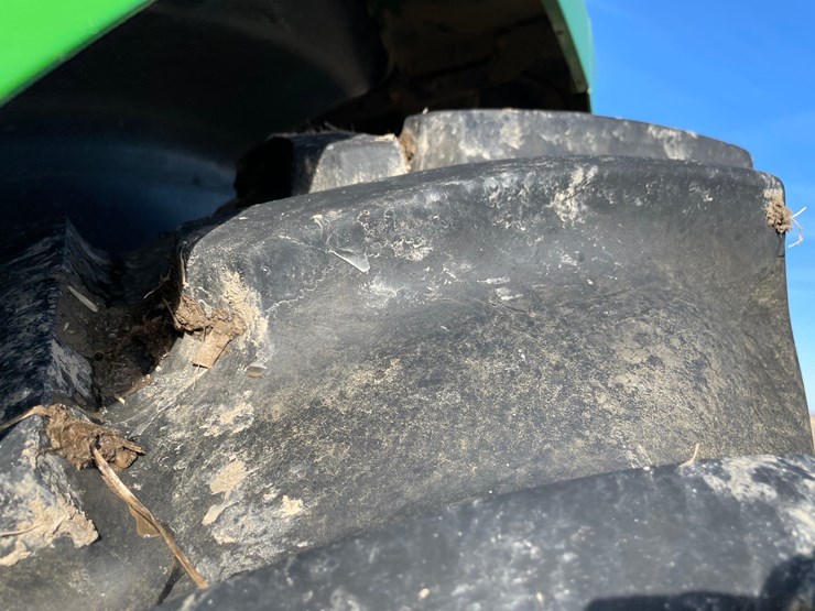 john-deere-8200-image-15