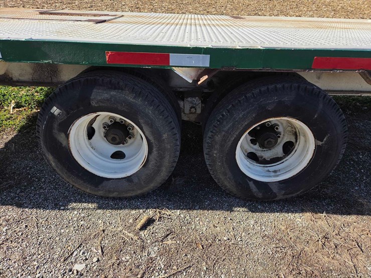 flatbed-trailer-image-7