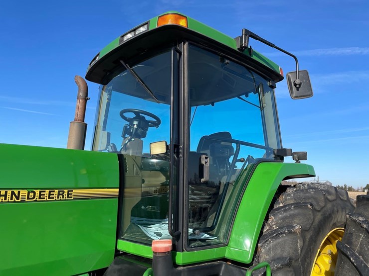 john-deere-8200-image-14