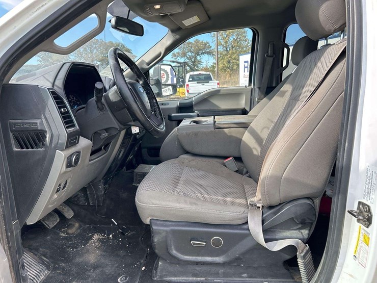 2018-ford-f150-image-12