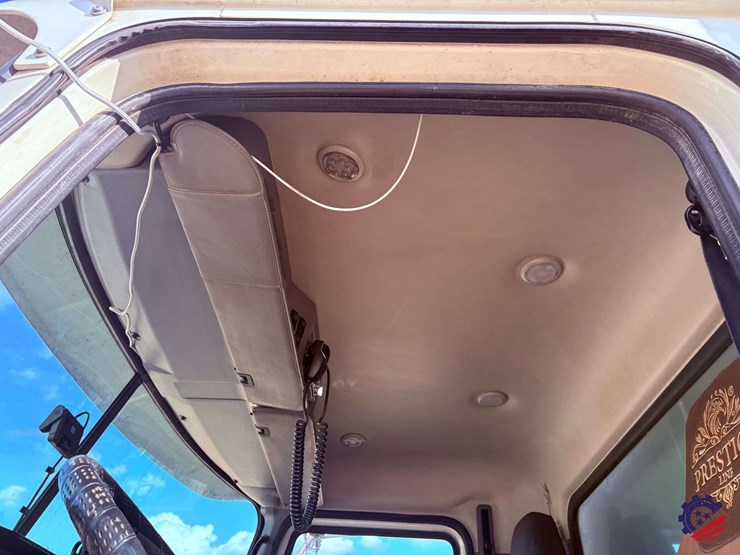 2019-mack-granite-gr64f-image-74