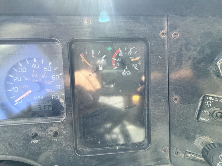 1998-akzo-nobel-hd10-image-44