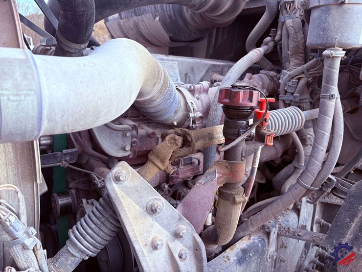 2019-mack-granite-gr64f-image-49