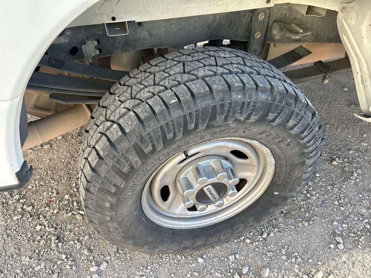 2020-ford-f250-image-26