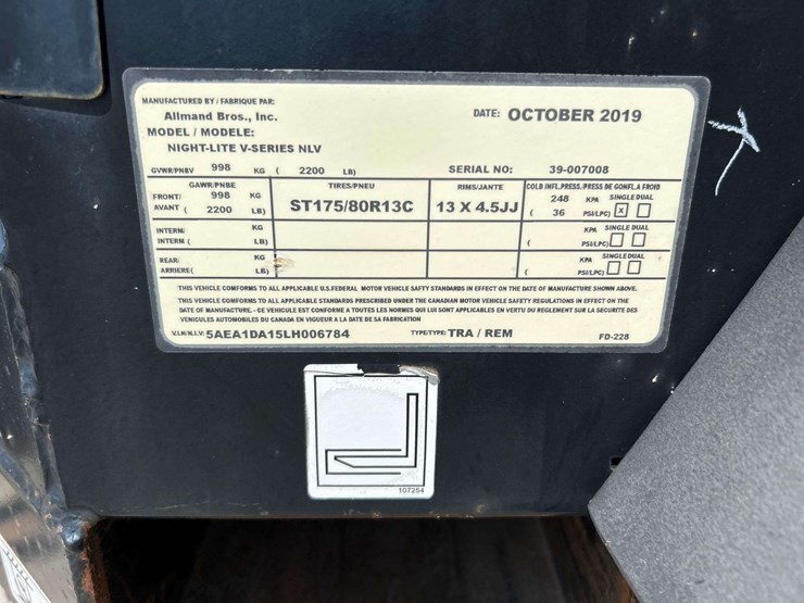 2019-allmand-bros-night-lite-v-series-image-5