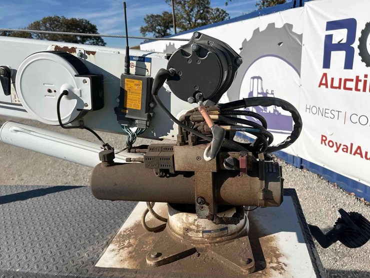 2018-ford-f350-image-26