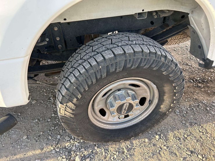 2020-ford-f250-image-25