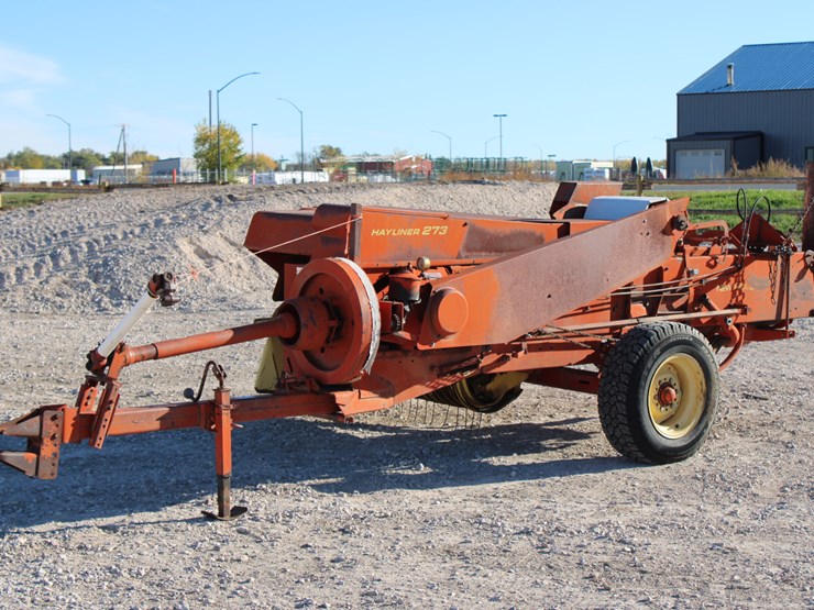 new-holland-273-image-1