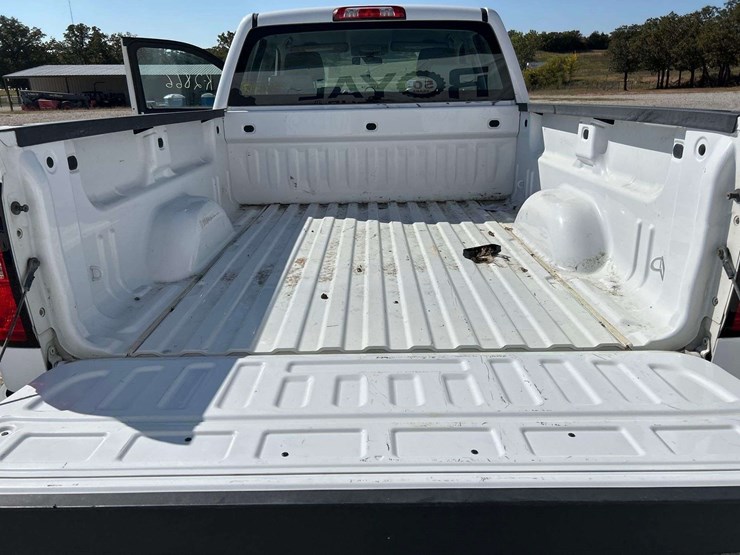 2017-chevrolet-silverado-1500-image-20