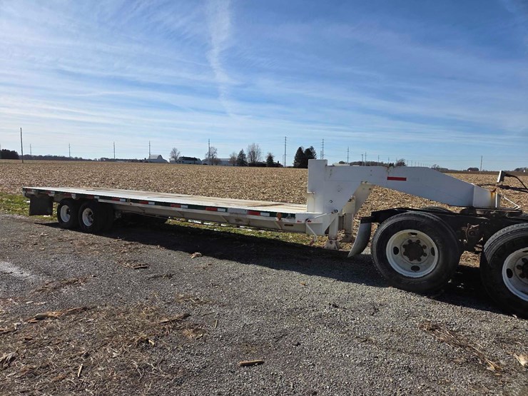 flatbed-trailer-image-1
