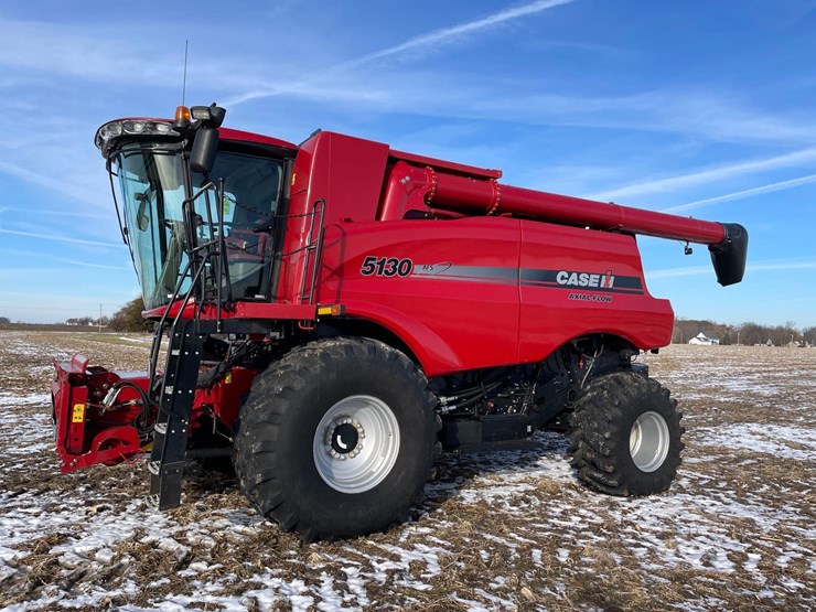 2014-case-ih-5130-image-1