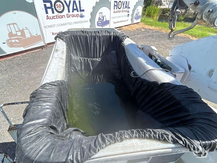 2006-international-durastar-4300-image-56