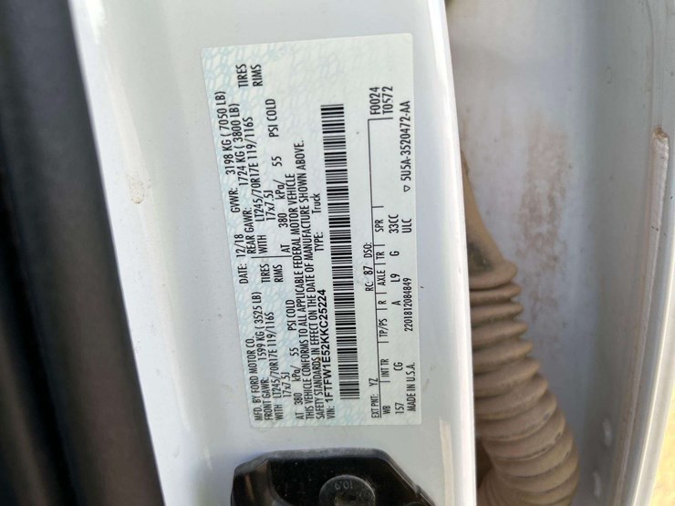 2019-ford-f150-image-5