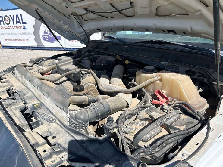 2013-ford-f350-image-8