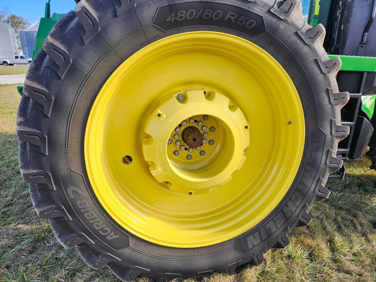 2022-john-deere-8r-310-image-18