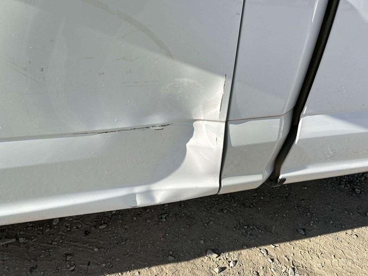 2017-ford-f150-image-19