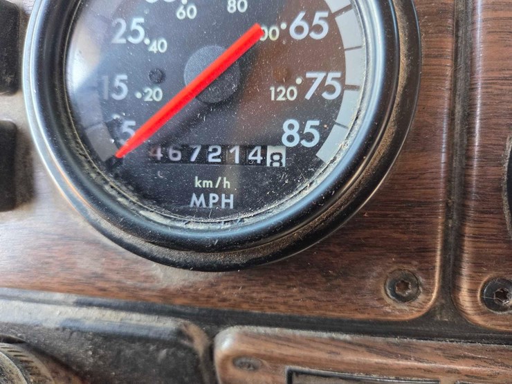 1994-freightliner-semi-image-53